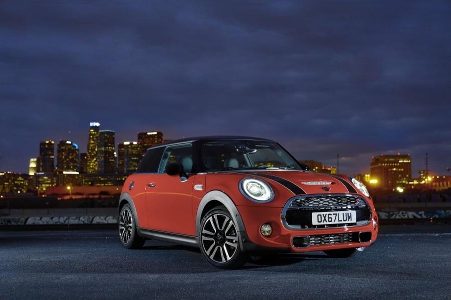  Mini Cooper S (F56) 2018 года  (WW) (фото 106 из 196)